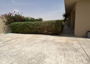 استراحة بمسطح اخضر وجلسة