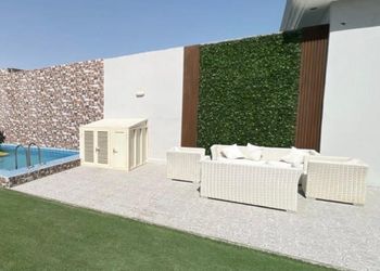شاليه بمسبح وألعاب مائية