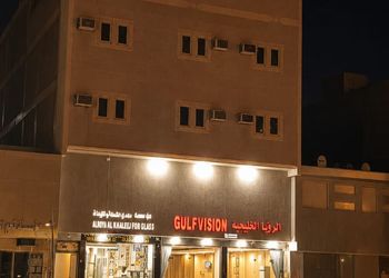 شقة بغرفة نوم وصالة 