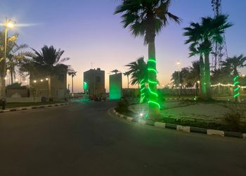شاليه مطل على البحر و 4 غرف نوم