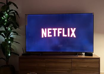 استديو هادئ بسرير ماستر 