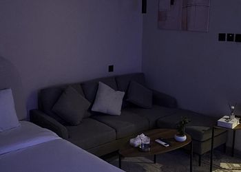 استديو هادئ بسرير ماستر 