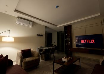 شقة غرفتين نوم وسينما وجاكارو 