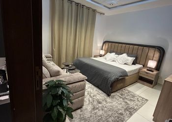 استديو هادئ بدخول ذاتي 
