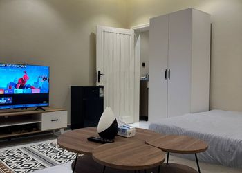استديو بسرير ماستر ودخول ذاتي