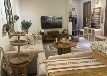 مزرعة بجلسة خارجية وبيت شعر 
