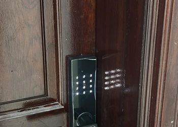 استديو هادئ بسرير ماستر 