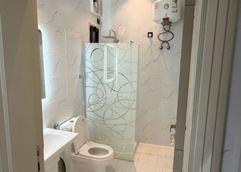 استديو بسرير ماستر