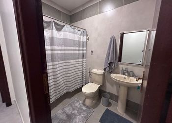 شقة بصالة وغرفتين نوم