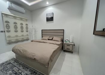 شاليه بمسبح وألعاب مائية