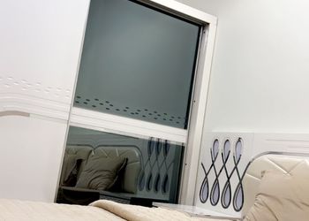 شقة بغرفتين نوم وصالة