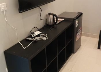استديو بسرير ماستر وأثاث مريح 