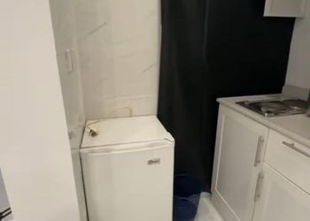استديو بسرير ماستر