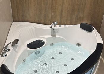 استديو هادئ بسرير ماستر 