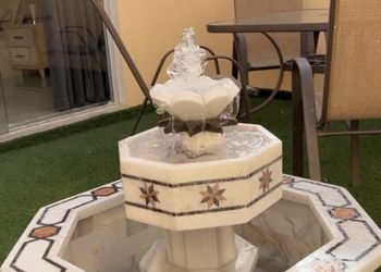 استديو بسرير ماستر وجلسة خارجية