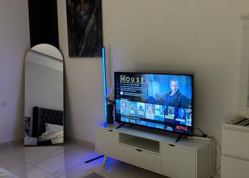 شقة بصالة وغرفة نوم دخول ذاتي 