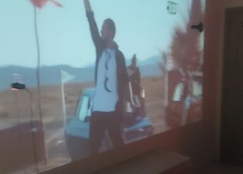 شقة بغرفة معيشة وغرفة نوم 