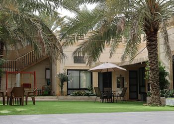استراحة بمسبح