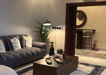 استديو هادئ بسرير ماستر 