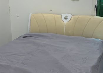 استراحة بمجالس واسعة وجلسة خارجية