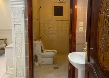 شقة بصالة وغرف نوم
