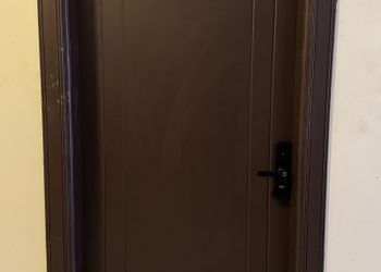 شقة بغرفة معيشة وغرفة نوم 