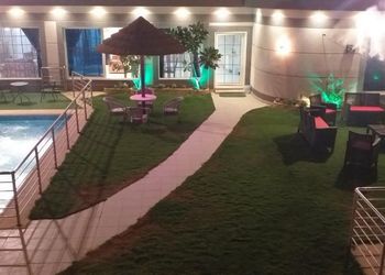 شاليه جلسة خارجيه وركن شواء