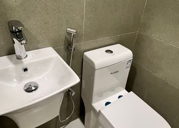 شقة بغرفة معيشة وغرفة نوم 