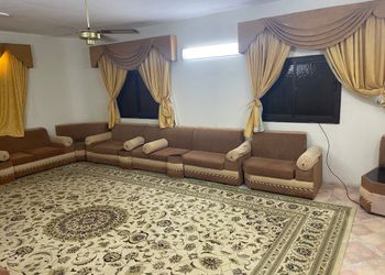 شقة بصالة وغرفتين نوم 