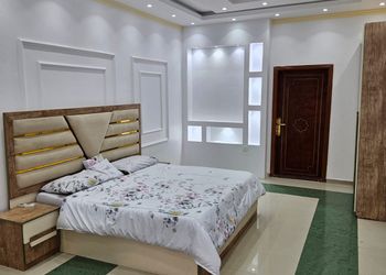 استراحة بمسطح اخضر وجلسه خارجيه