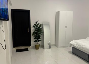 استوديو بسرير ماستر