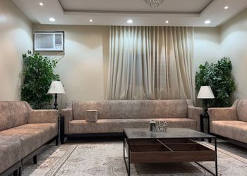 غرفة وصاله مع دورة مياة