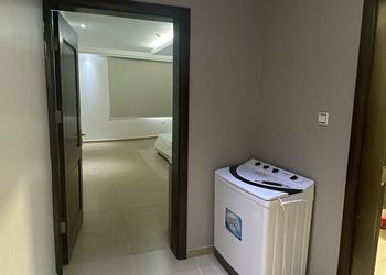 شقة بغرفة نوم وصالة