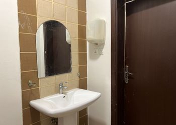استديو انيق بسرير ماستر