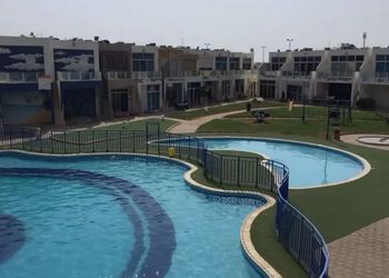 شالية بمجلس وثلاث غرف نوم 