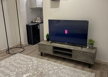 استديو هادئ بسرير ماستر 