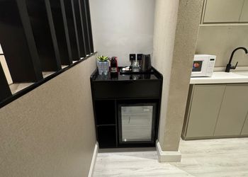 استديو بسرير ماستر ودخول ذاتي