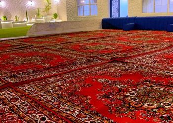 استراحة بجلسة خارجية ومسطح اخضر