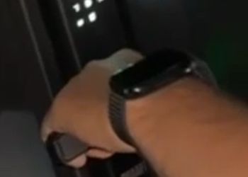 استديو بسرير فردي وجلسة 