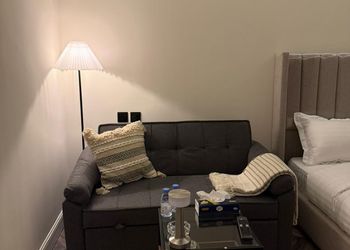 استديو هادئ بسرير ماستر 