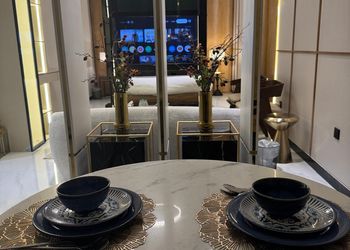 استديو بسرير ماستر وجلسة جانبية