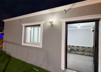 استراحة بمسبح العاب مائية وجلسة 