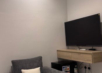  استديو جميل بسرير ماستر