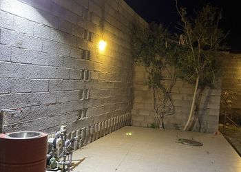 استراحة بصالة جلوس وجلسة خارجية