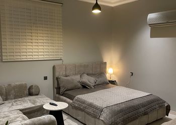 استديو بسرير ماستر ودخول ذاتي