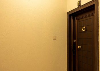 شقة بغرفتين نوم بأثاث أنيق