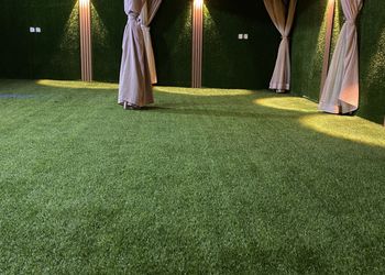 شاليه بمسطح اخضر