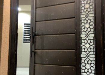 شقة بغرفة معيشة وغرفة نوم 
