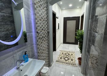 شقة بغرفة نوم و صالة و مطبخ