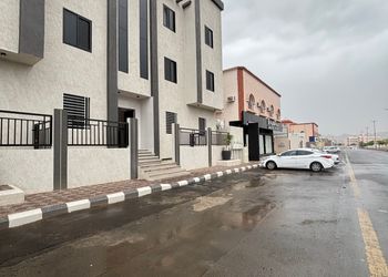 شقة بغرفة نوم وصالة 
